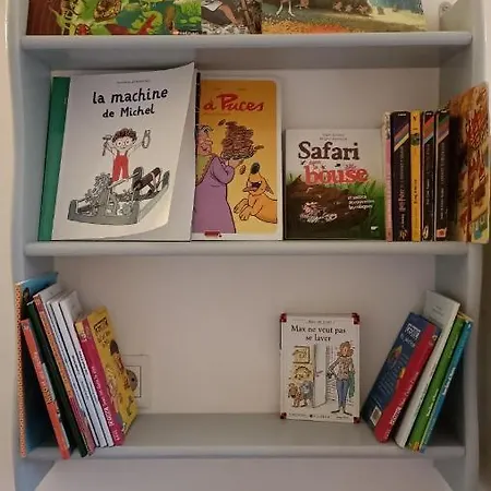 Location Rez De Maison Dans Quartier Casa de Férias Saint-Raphaël